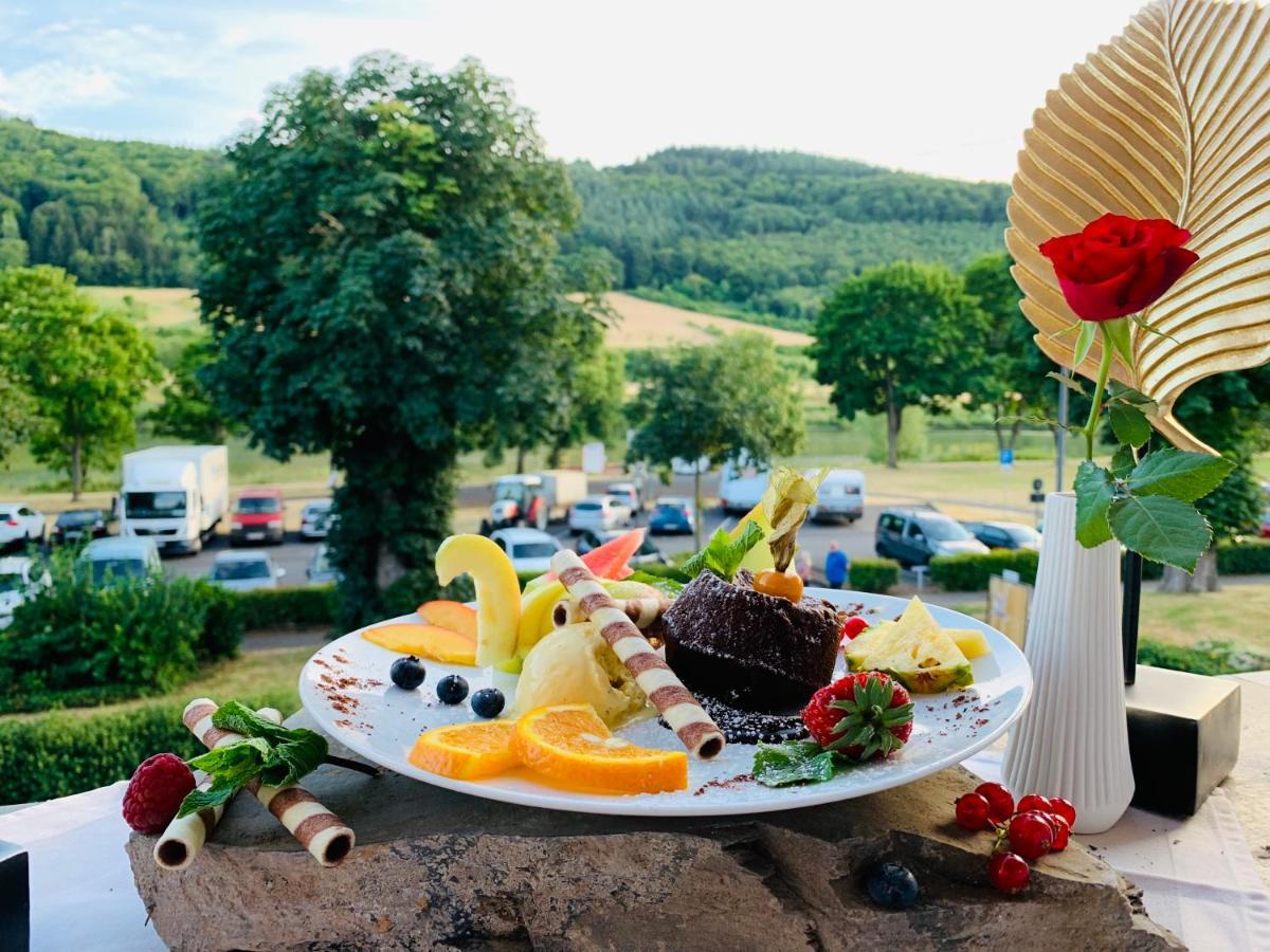 Hotel Restaurant Unikat Zeltingen-Rachtig Exterior foto